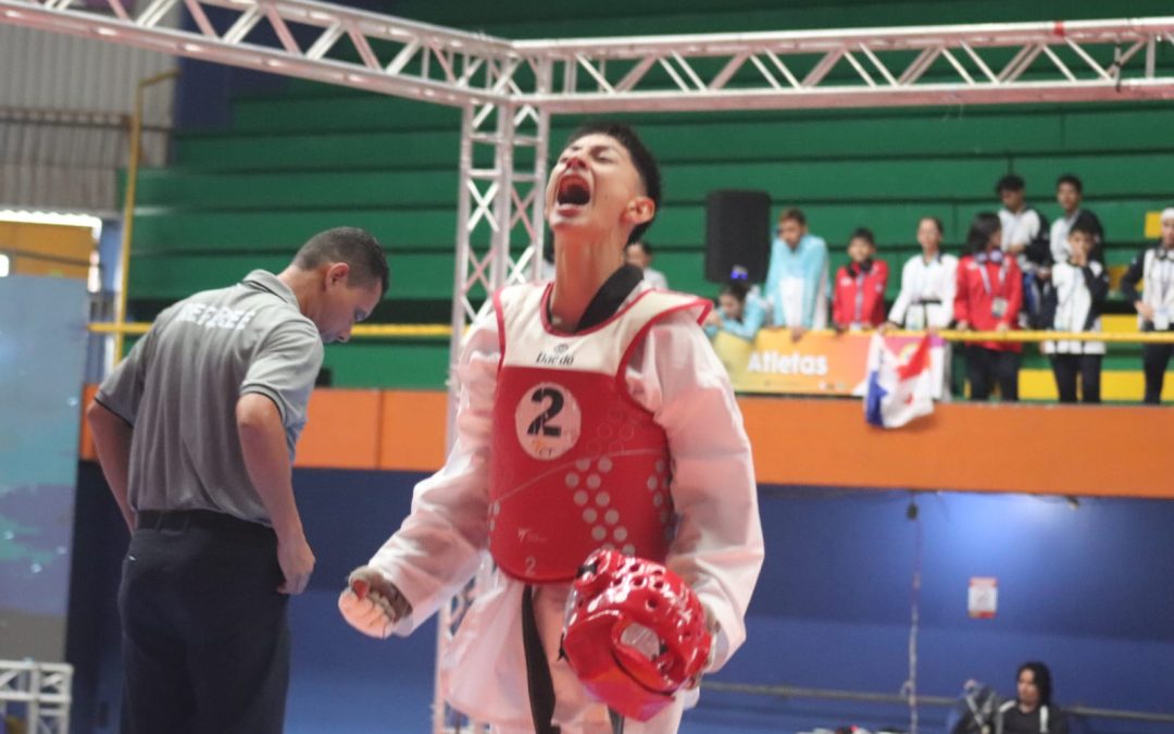Taekwondista costarricense derrotó a Campeón Mundial